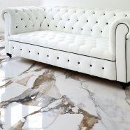 CALACATTA-GOLD-60x120-divano
